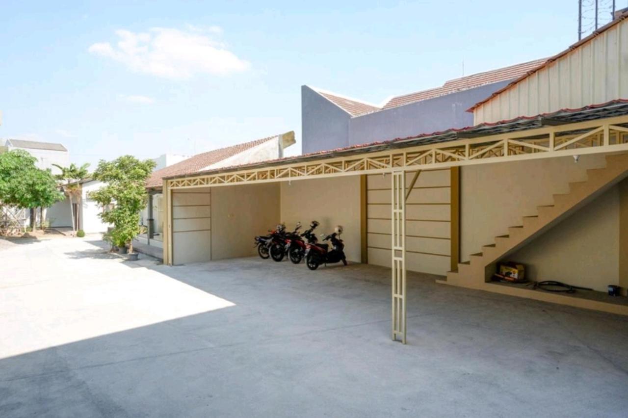 Villetta House Syariah Kudus Luaran gambar